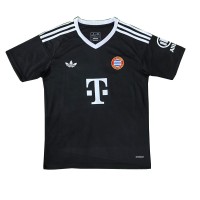 Echipament fotbal Bayern Munich Portar Tricou Treilea 2024-25 maneca scurta